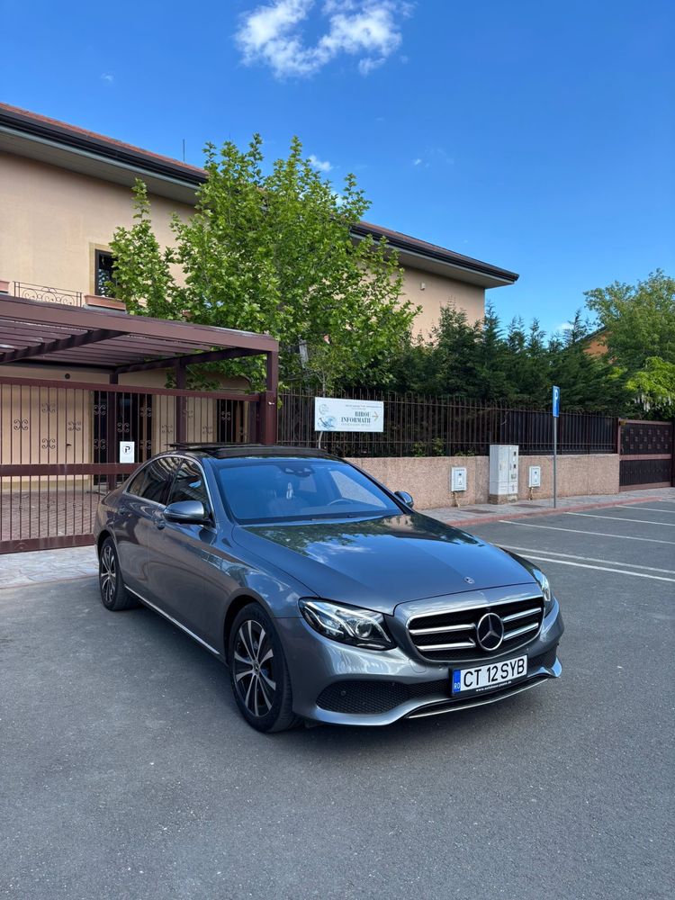 Mercedes benz E class 300 DE