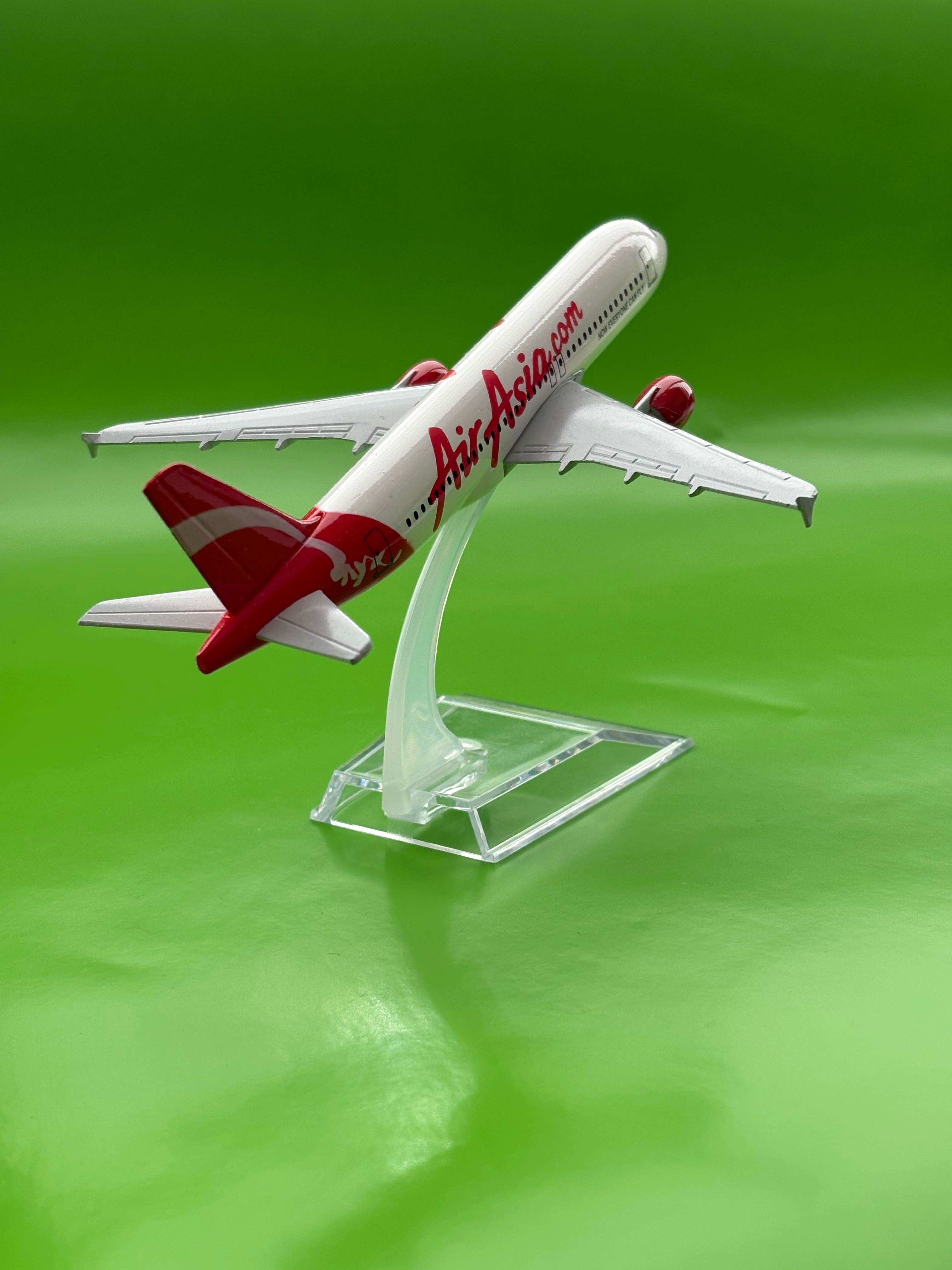 Airbus A320 Air-Asia Модел