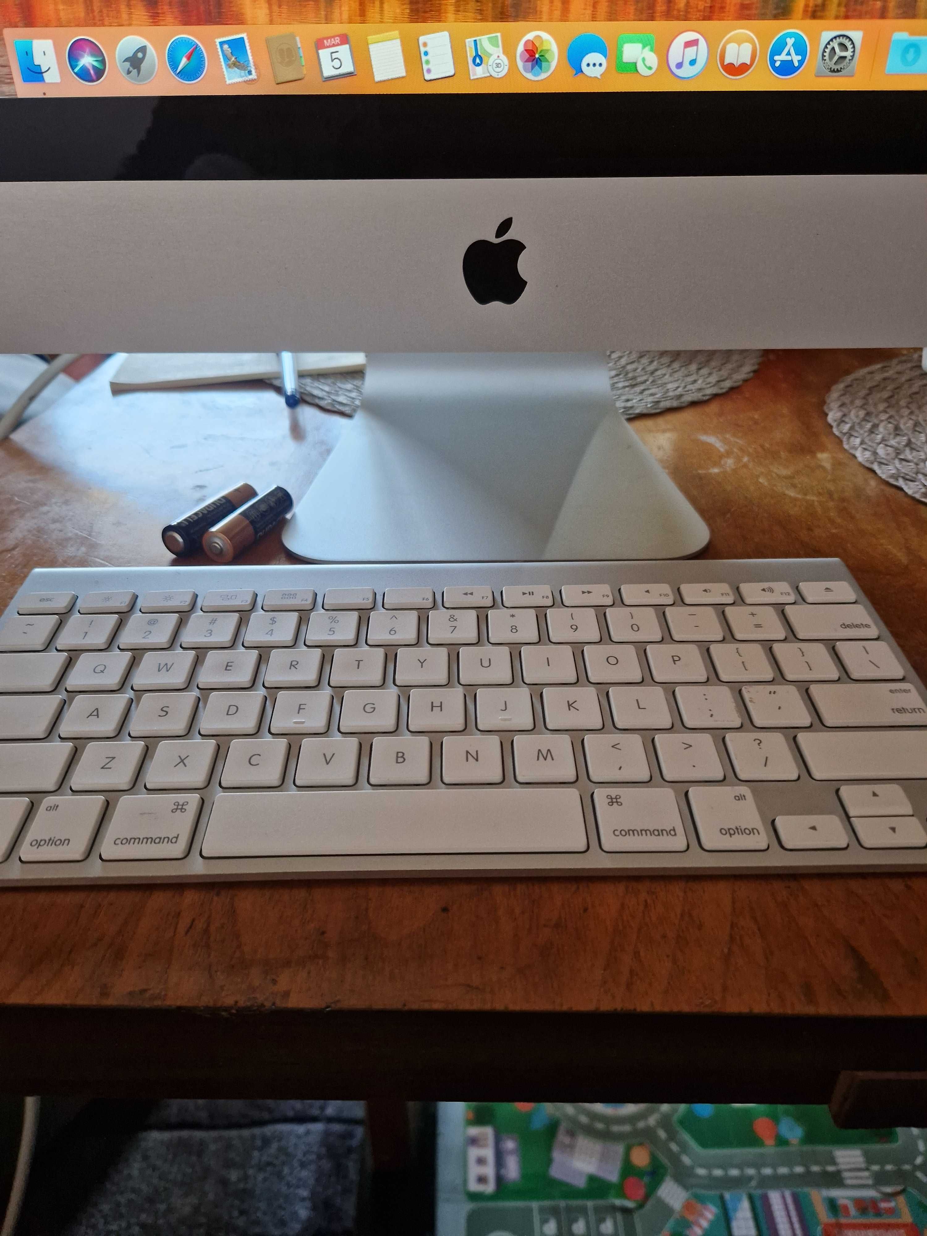 Apple IMac Mid 2011 21. 5 inch core i5 500GB HD
