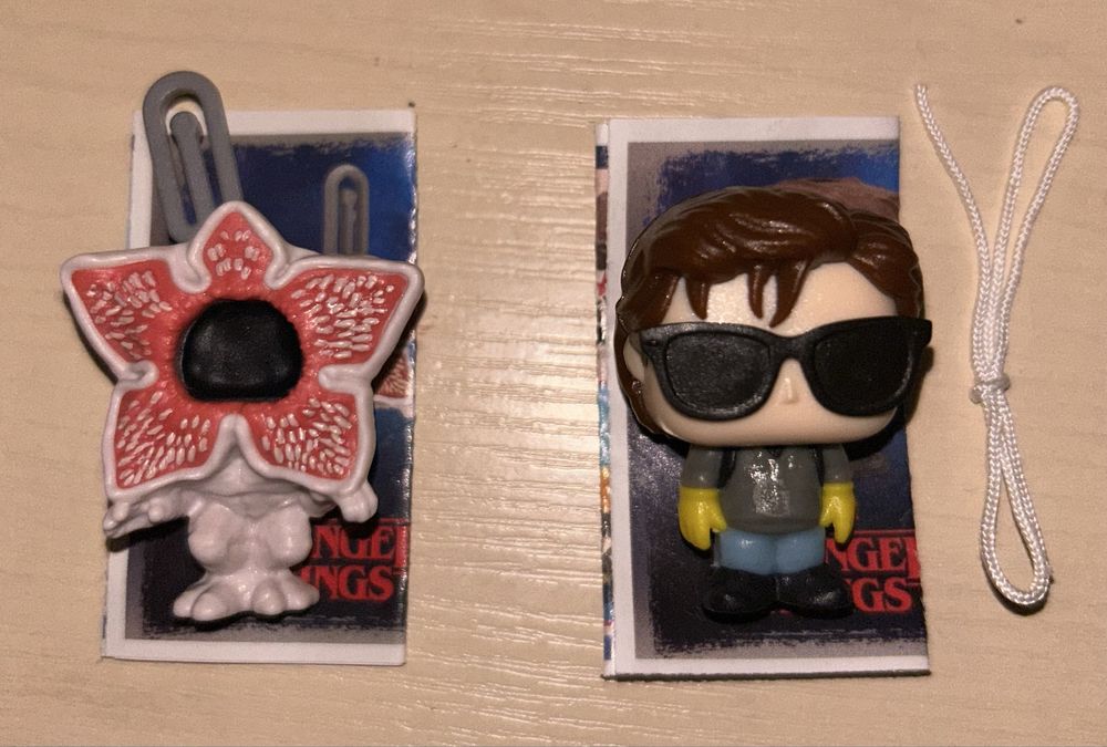 Фигурки kinder joy stranger things