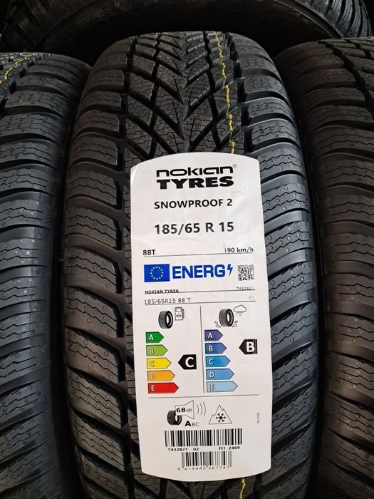 Anvelope noi și second hand