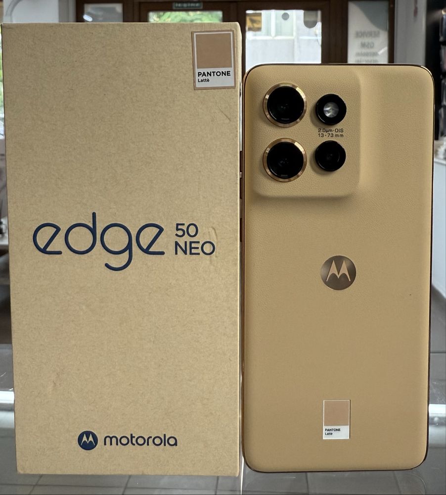 Motorola edge 50 neo Pret 1000 lei