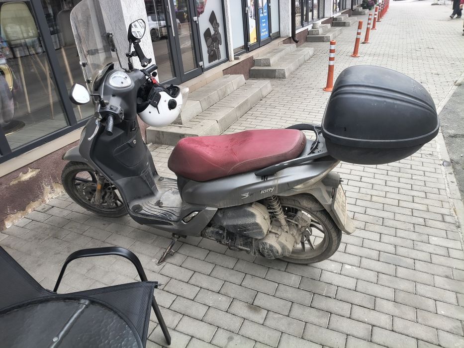 Vand scuter Sym Symphony 125 cc, primul proprietar