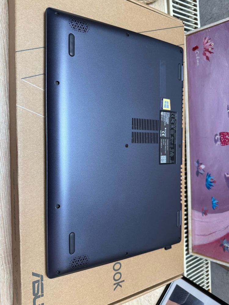 Laptop Asus VIVOBOOK