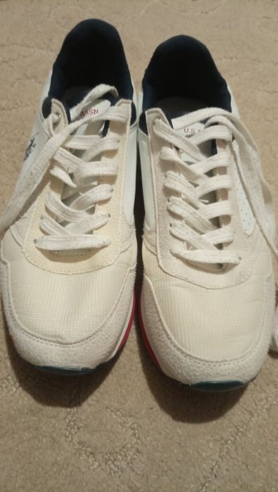 Маратонки 42 номер