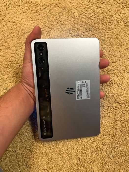 Tabletă de gaming REDMAGIC Astra – 16GB RAM / 512GB