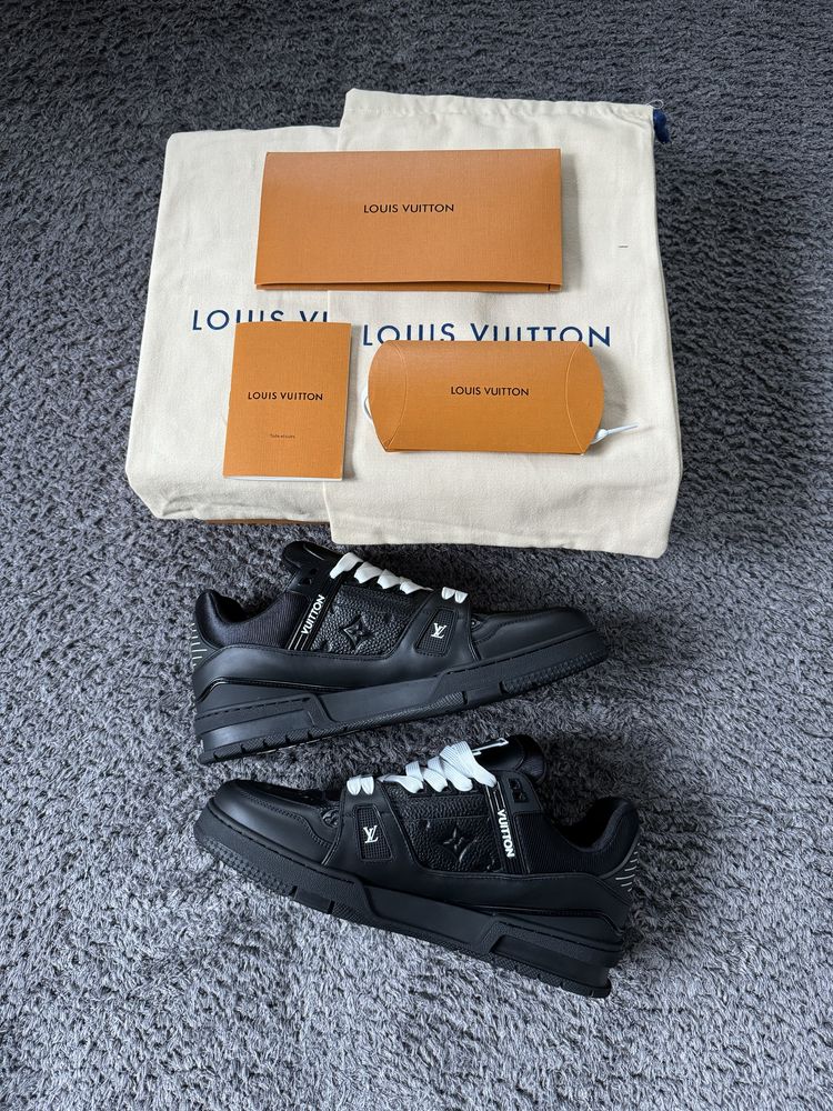 Louis Vuitton Trainers Black