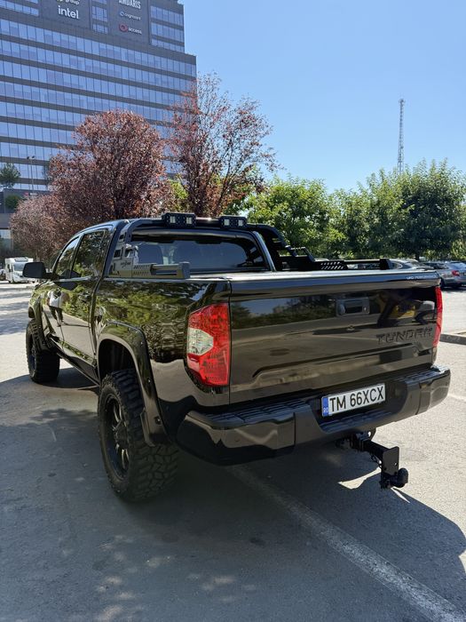 Toyota Tundra PLATINUM