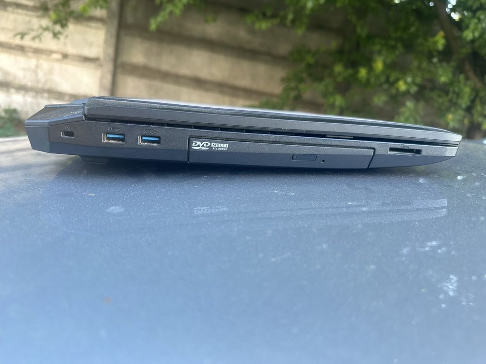 Laptop Gaming Asus G750 17’3 inch