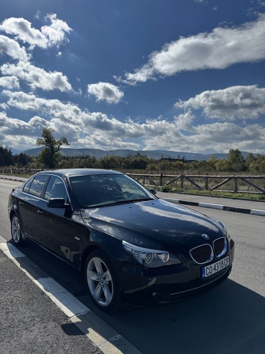BMW 530Xd.