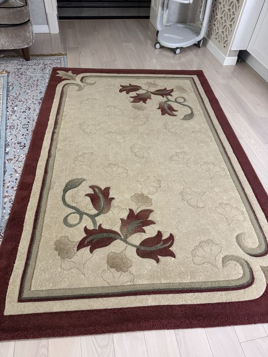 Ковры б/у, в отличном состоянии, после химчистки