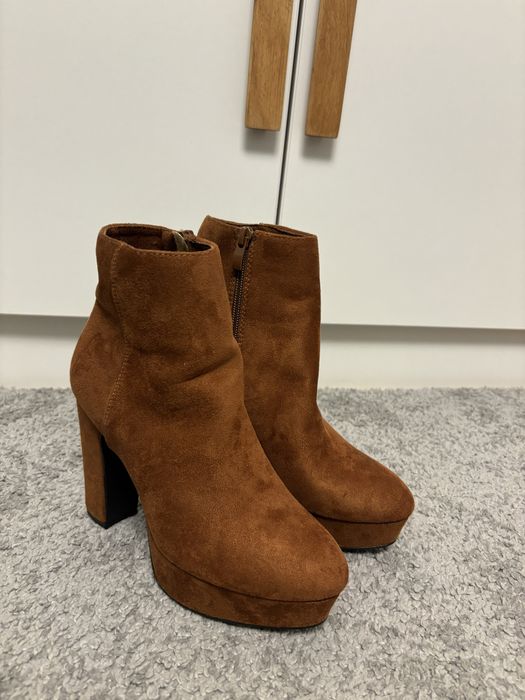 Botine noi 36 Anna Field