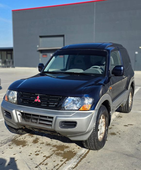 Vând Mitsubishi pajero