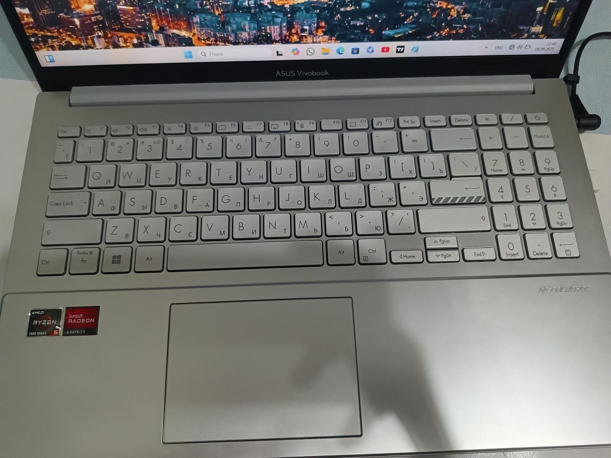 Asus Vivobook 15
