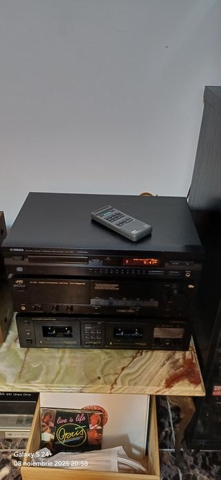 Cd player Yamaha CDX-596 cu telecomanda