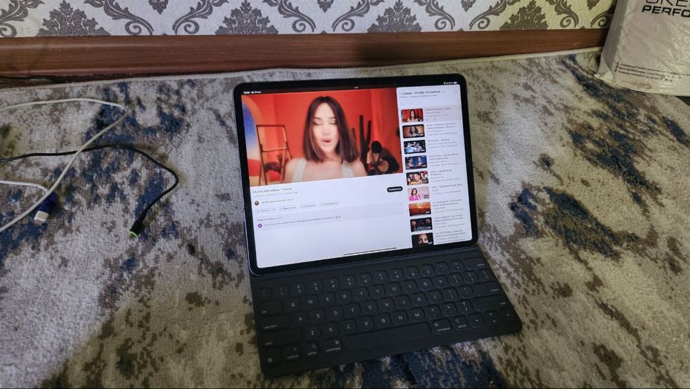 ipad pro 12.9 256Gb 100% yomkst+ apple keyboard