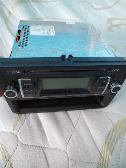 Casetofon vw golf 6.