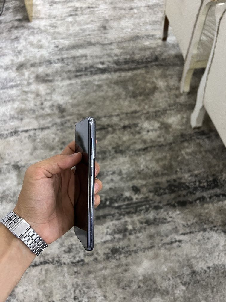 Samsung S21 5G 8+8 / 256 GB