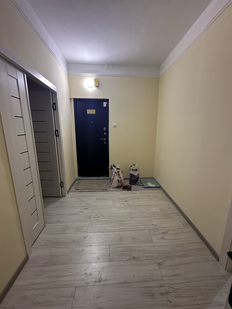 Ттз Ахмад Югнакий Сдается квартира 3/1/5 балкон 2х6