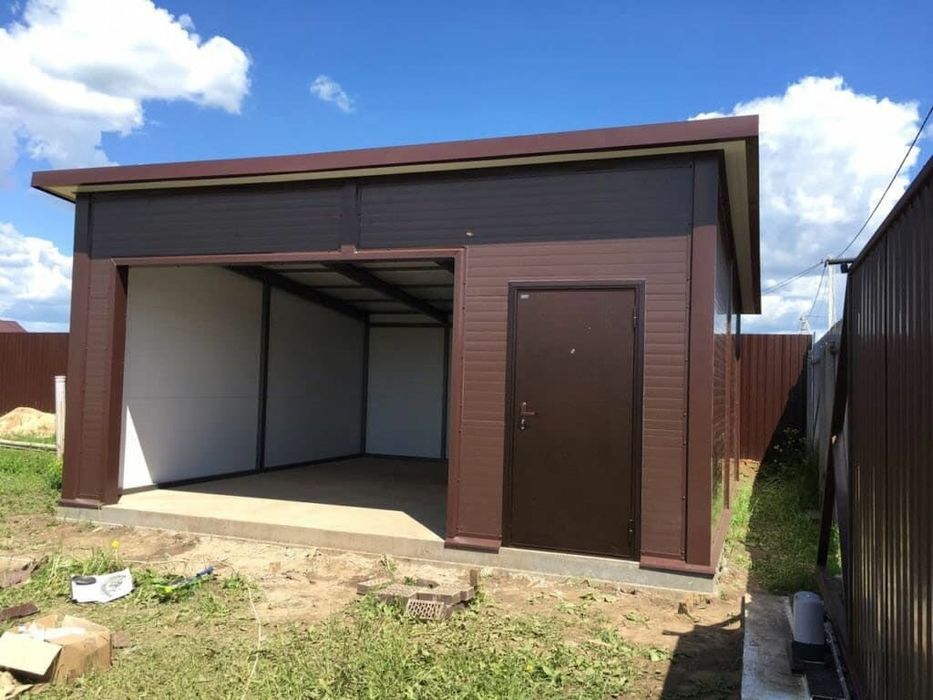 Vand garaje auto pe structura metalica