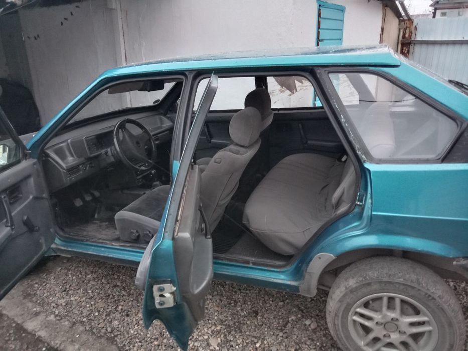 Продам машину торг