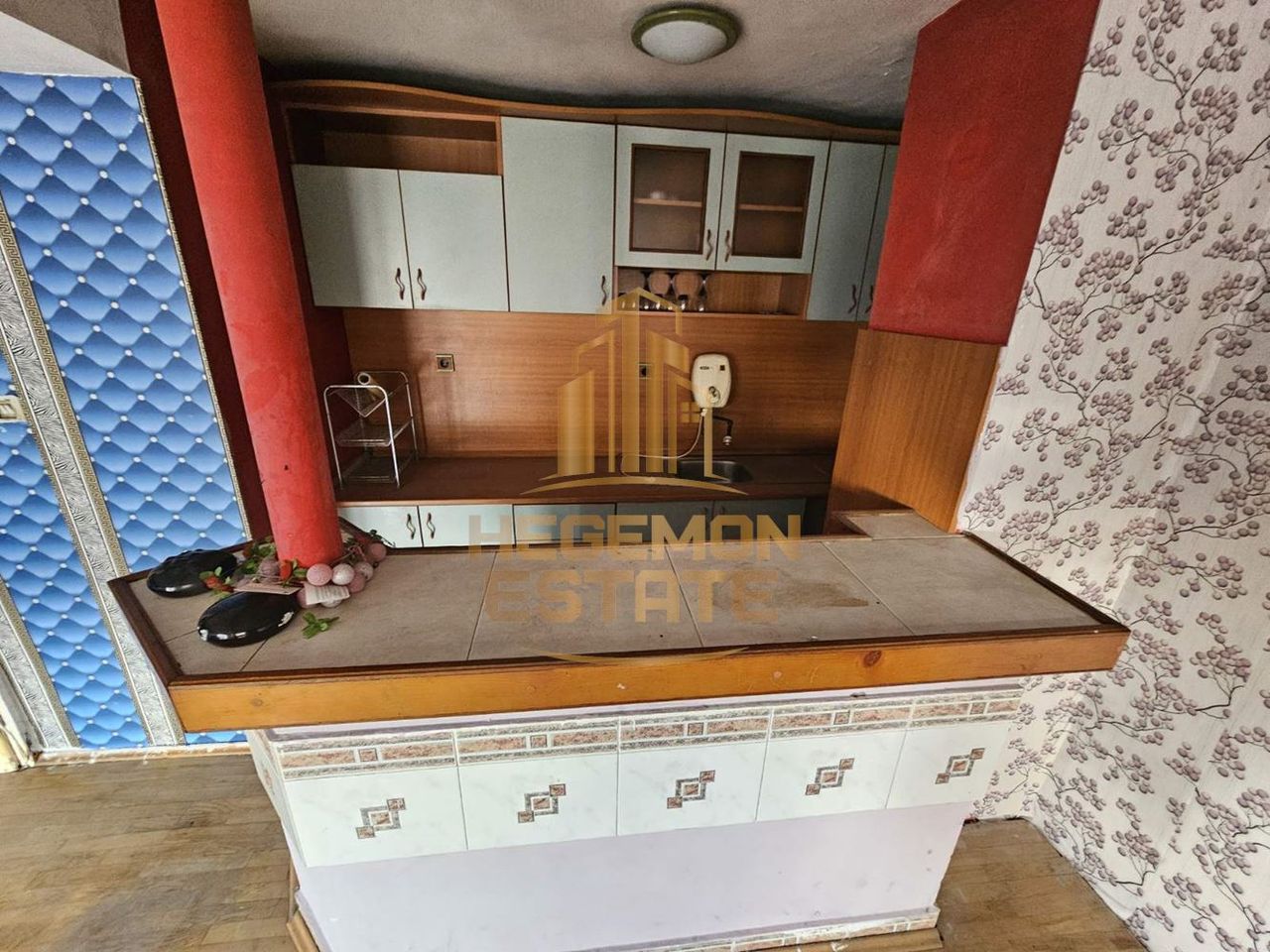 Продава се Двустаен апартамент в Варна, Зимно кино Тракия - 70 кв.м за 1800 €/кв.м - Снимка #2