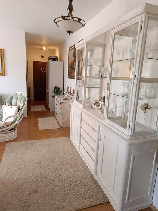 Продава се Тристаен апартамент в к.к. Слънчев бряг - 80 кв.м за 800 €/кв.м - Снимка #2