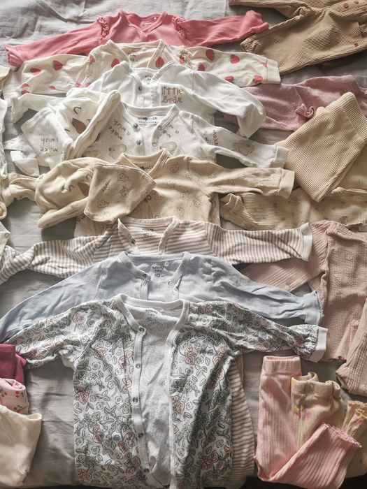 Лот бебешки дрехи за момичета 74 и 80 размер