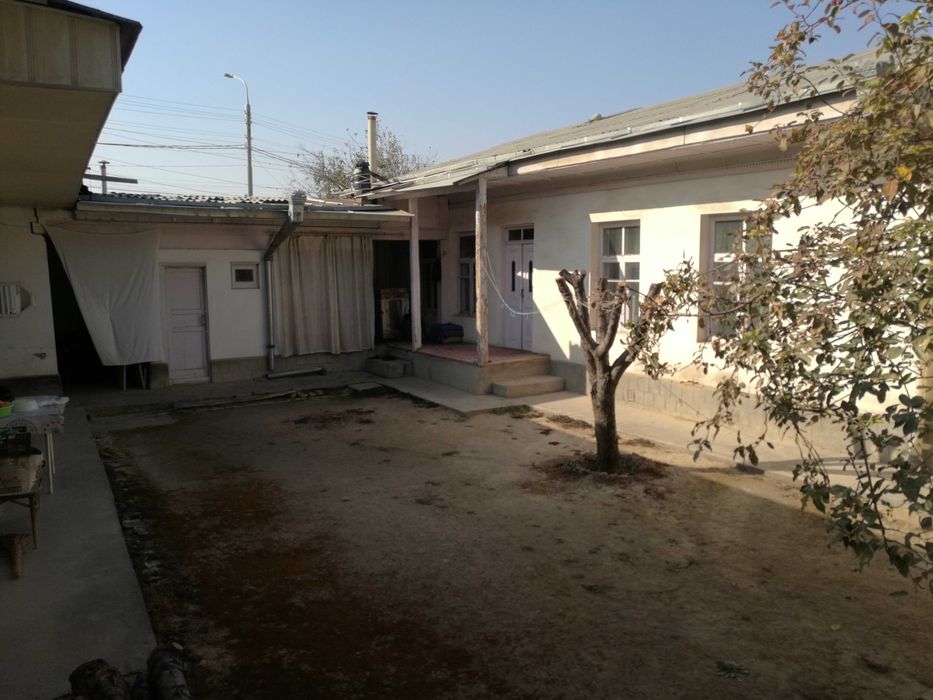 Эски шаҳарда ховли сотилади/продается частный дом