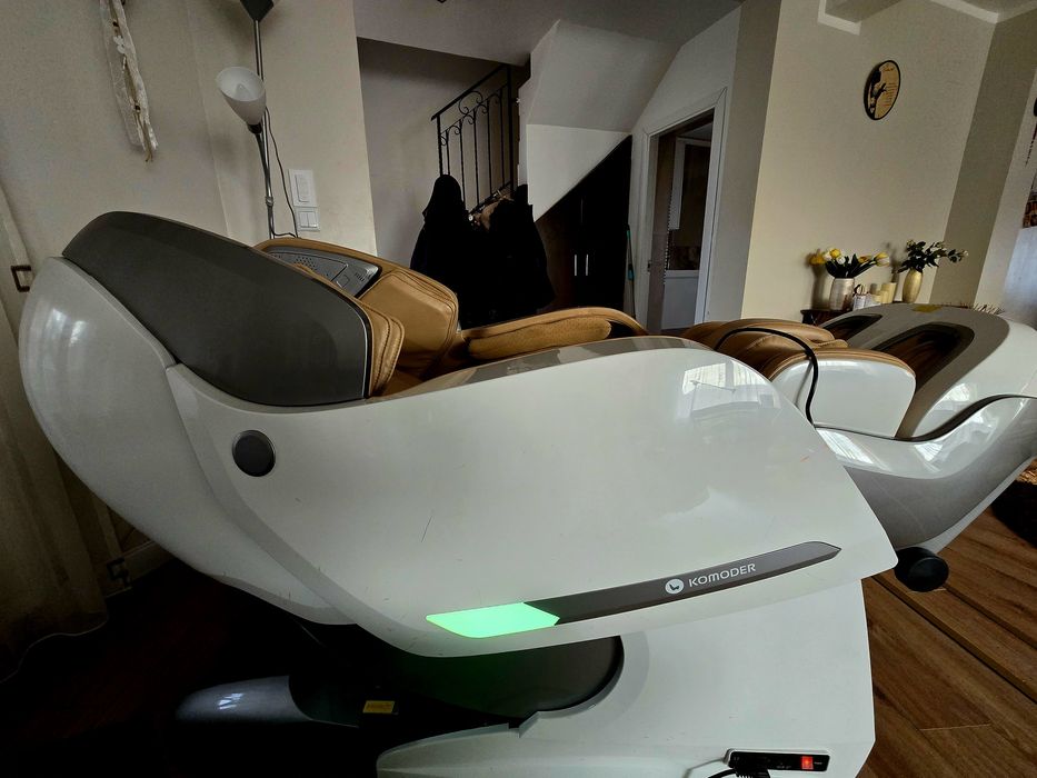 Scaun pentru masaj Komoder 9500SL 4D model premium
