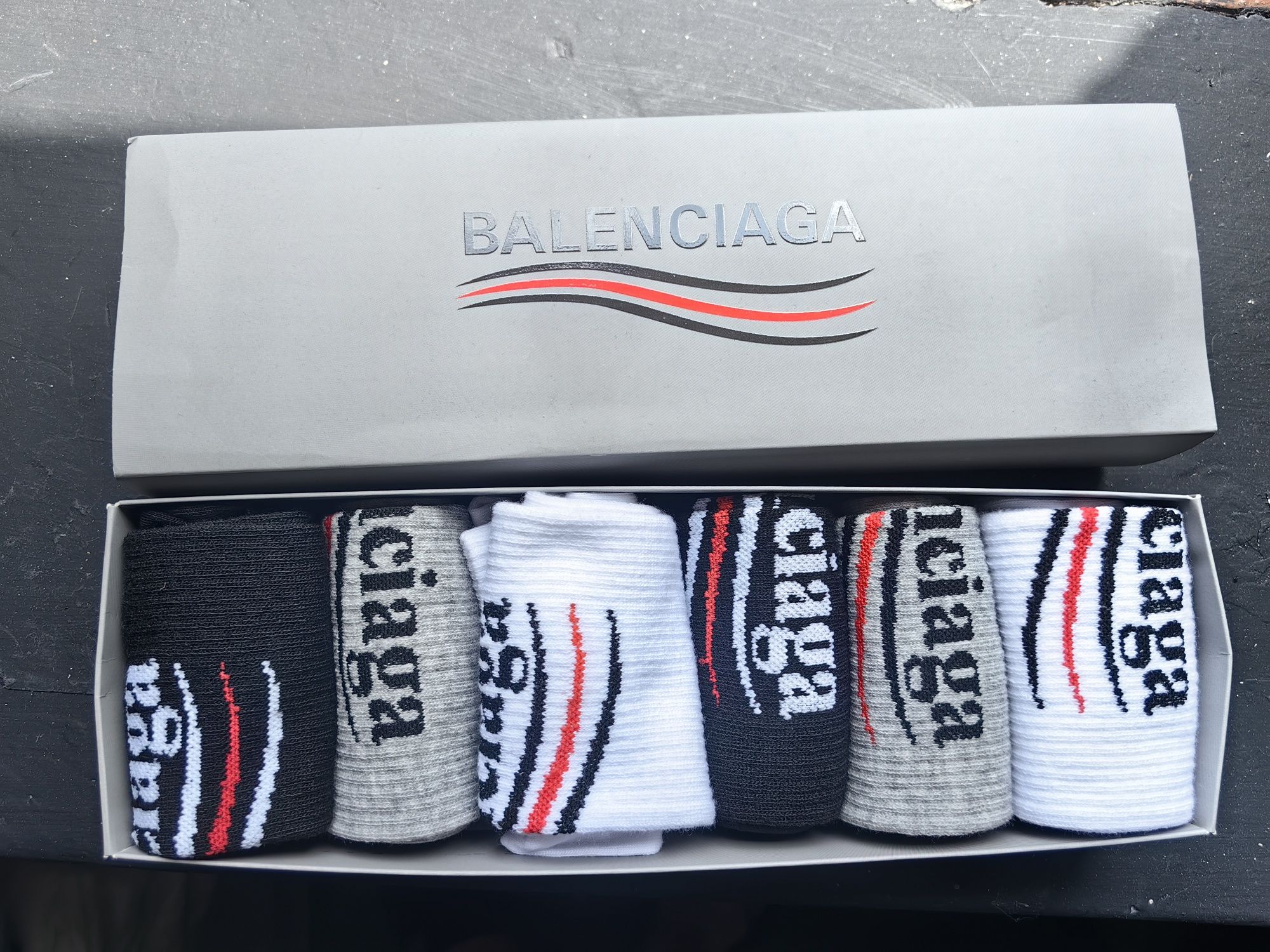 balenciaga- дълги чорапи balenciaga