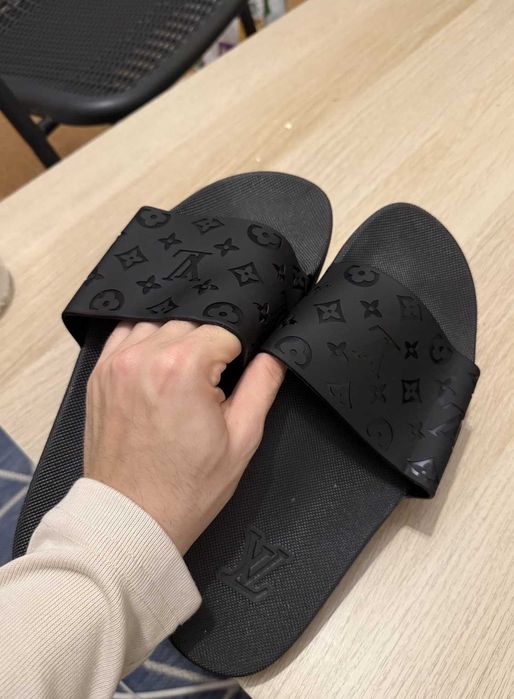 Louis Vuitton Чехли 45 номер