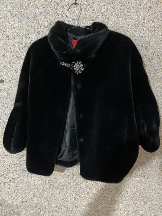 Зимняя шуба для девушек