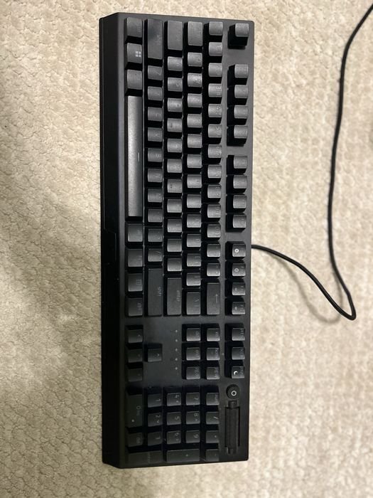 Vand tastatura gaming Razer Black widow V3