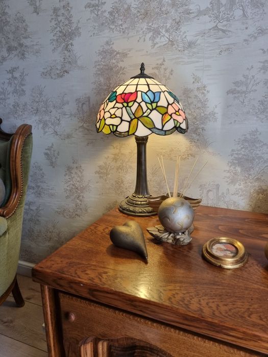 Lampa Tiffany 50cm înălțime și 35