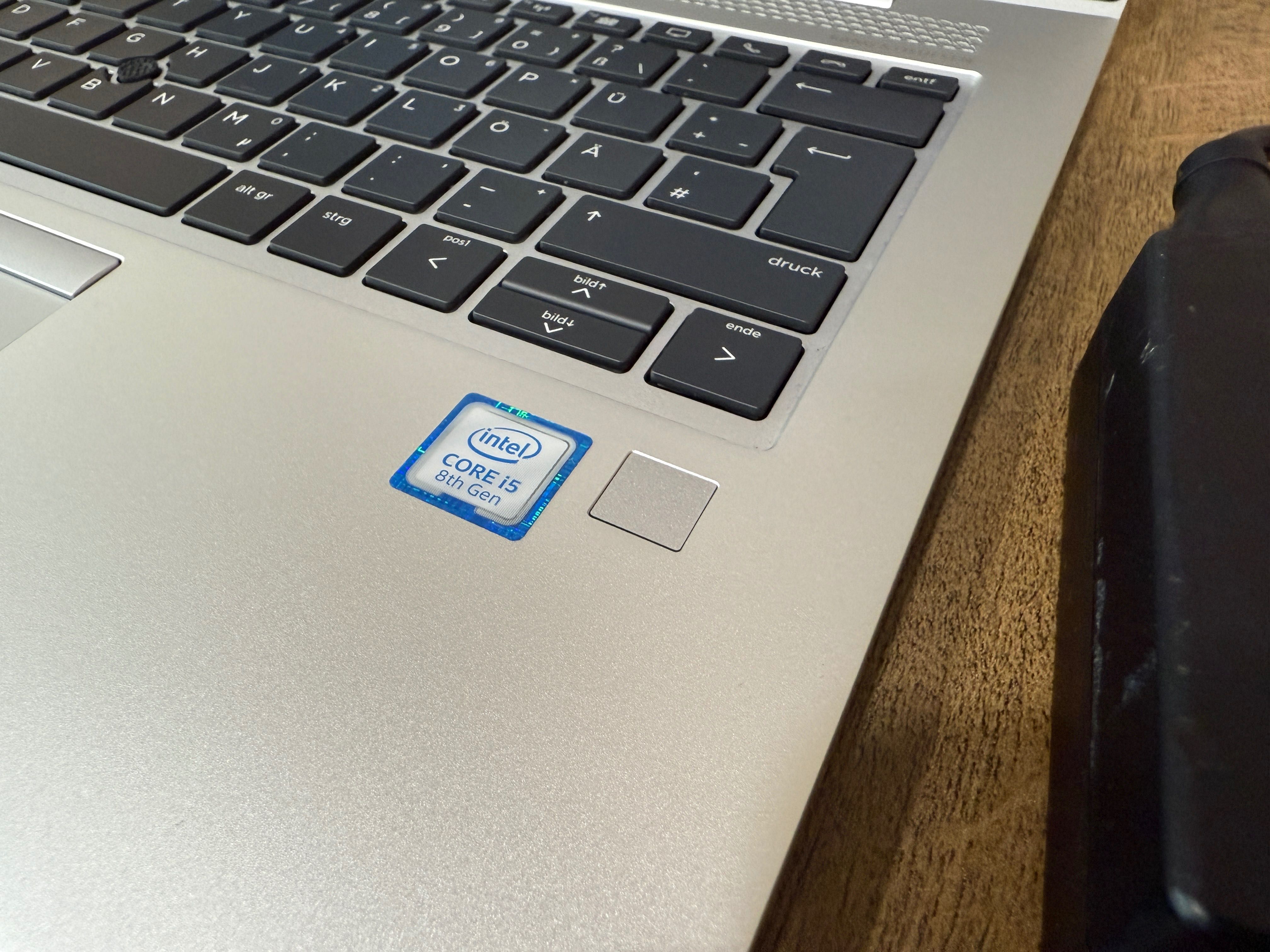 HP EliteBook 830 G5 Core i5 16GB Ram 512 Nvme 120Hz 400nit sureview 4G