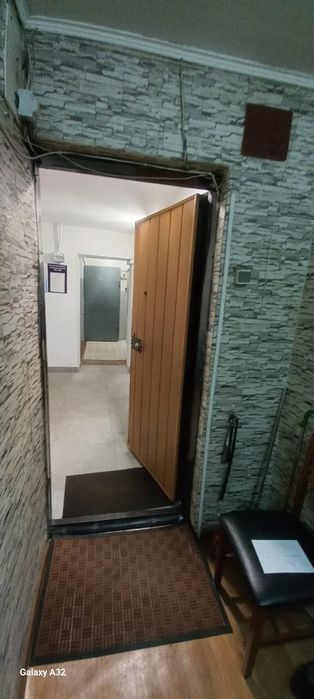 Продам дверь железную