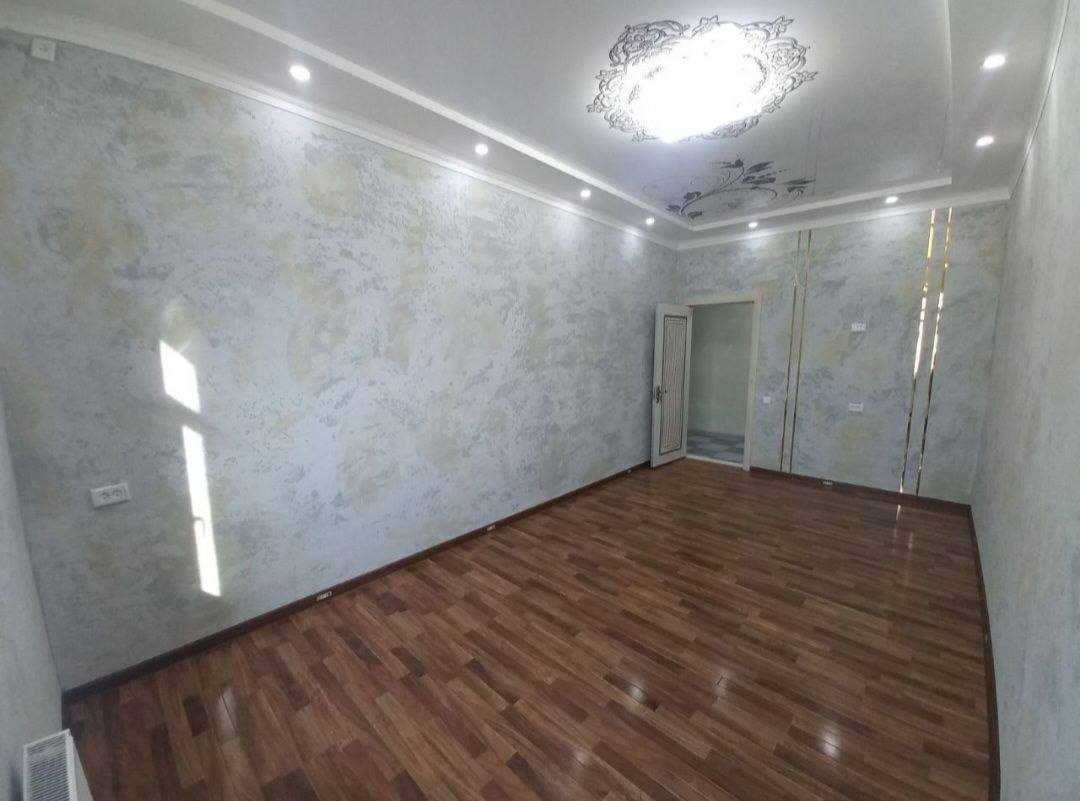 1 хоналик квартира 5 этаж кирпичный дом, 5 микр, мелодия ресторан