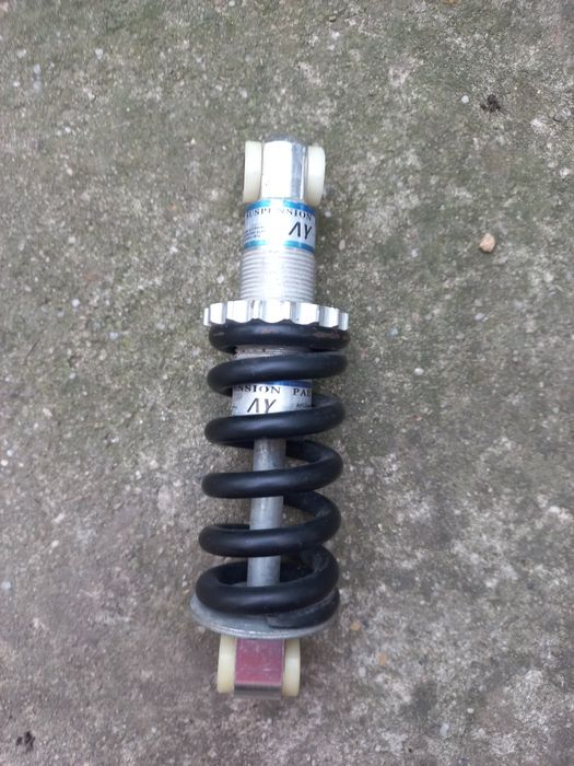 Vând amortizor de bicicleta!