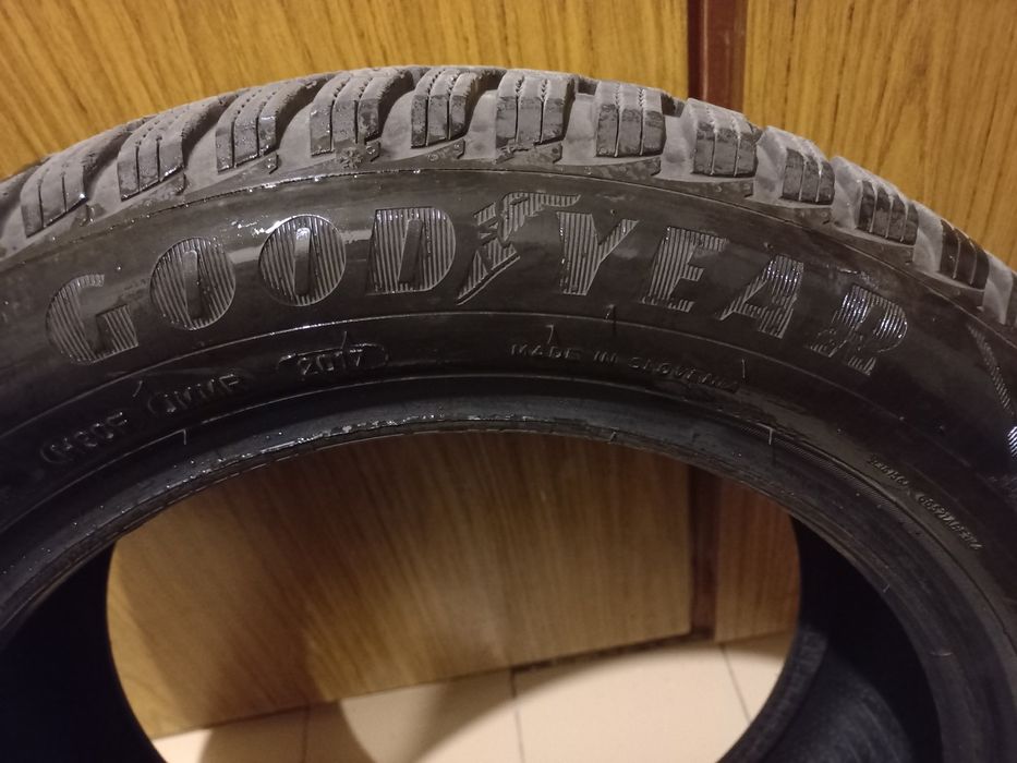 Зимни гуми Goodyear 205/55/16