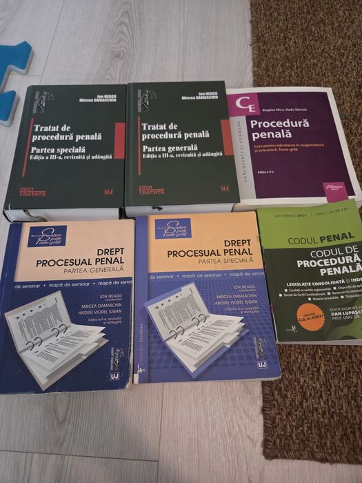 Vând cărți drept