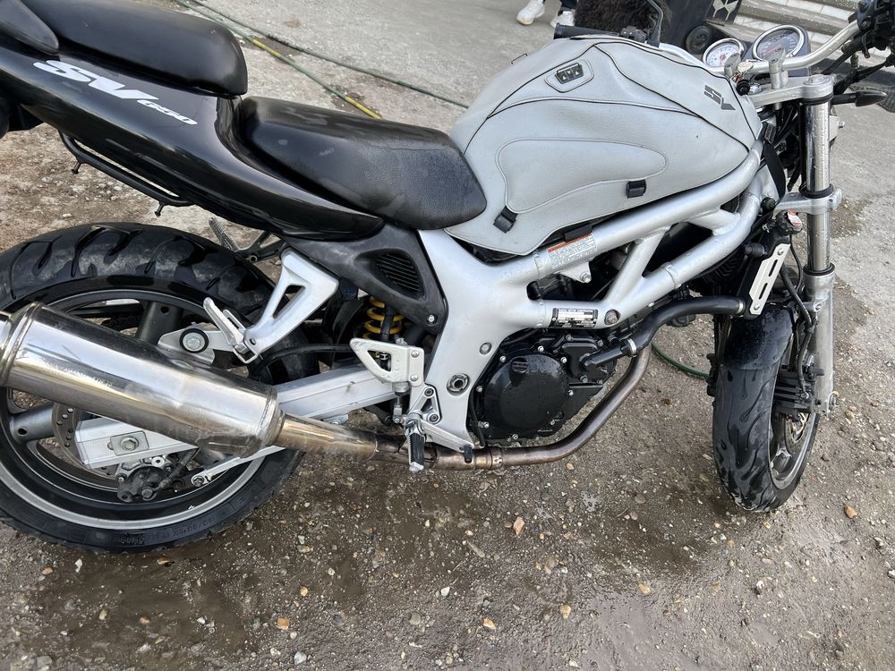 Suzuki SV650 2001