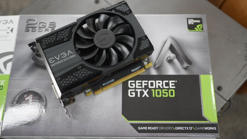 Видео карта Gforce GTX 1050 в отлично състояние