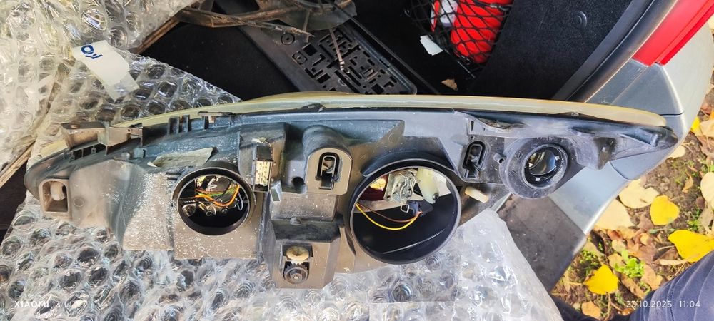 Фарове за Пежо 307 фейс