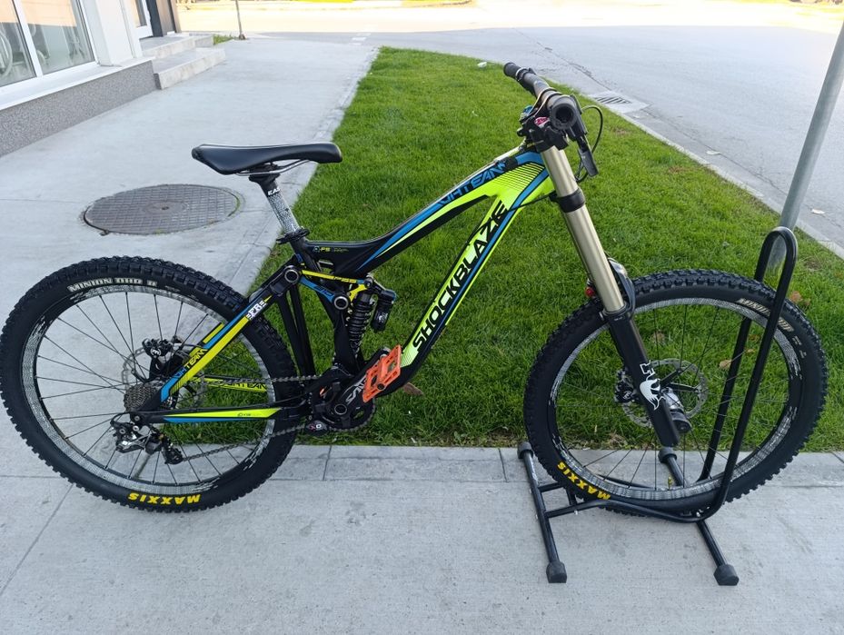 Планински Велосипед SHOCKBLAZE DH Team Alloy 26/М MD