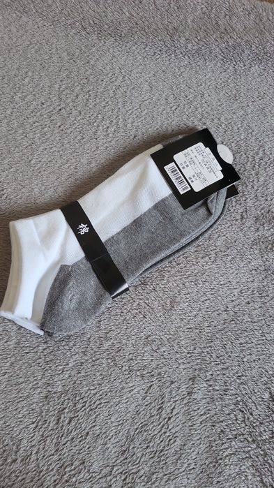 Продам носки по низкой цене,осталось мало!!