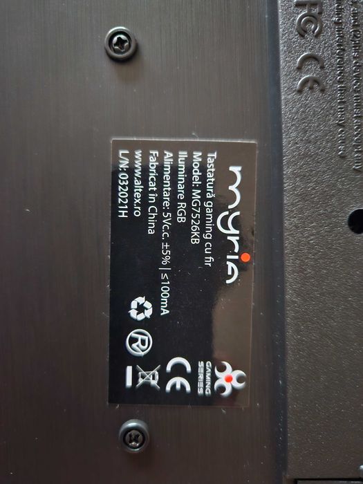 Gaming Tastatura Myria si Casti ca noi putin folosite