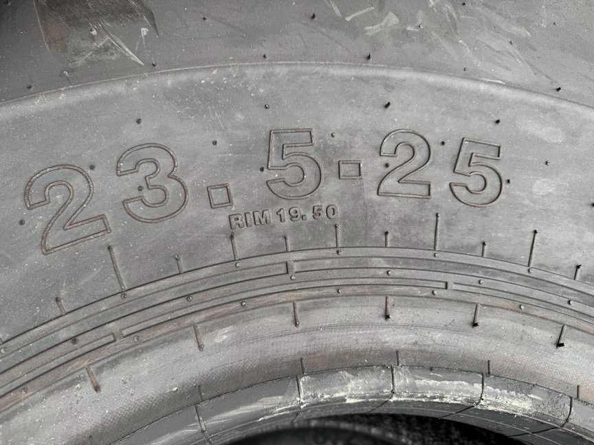 Anvelope noi pentru combina 23.5-25 cu 24 pliuri L5 PANTHER