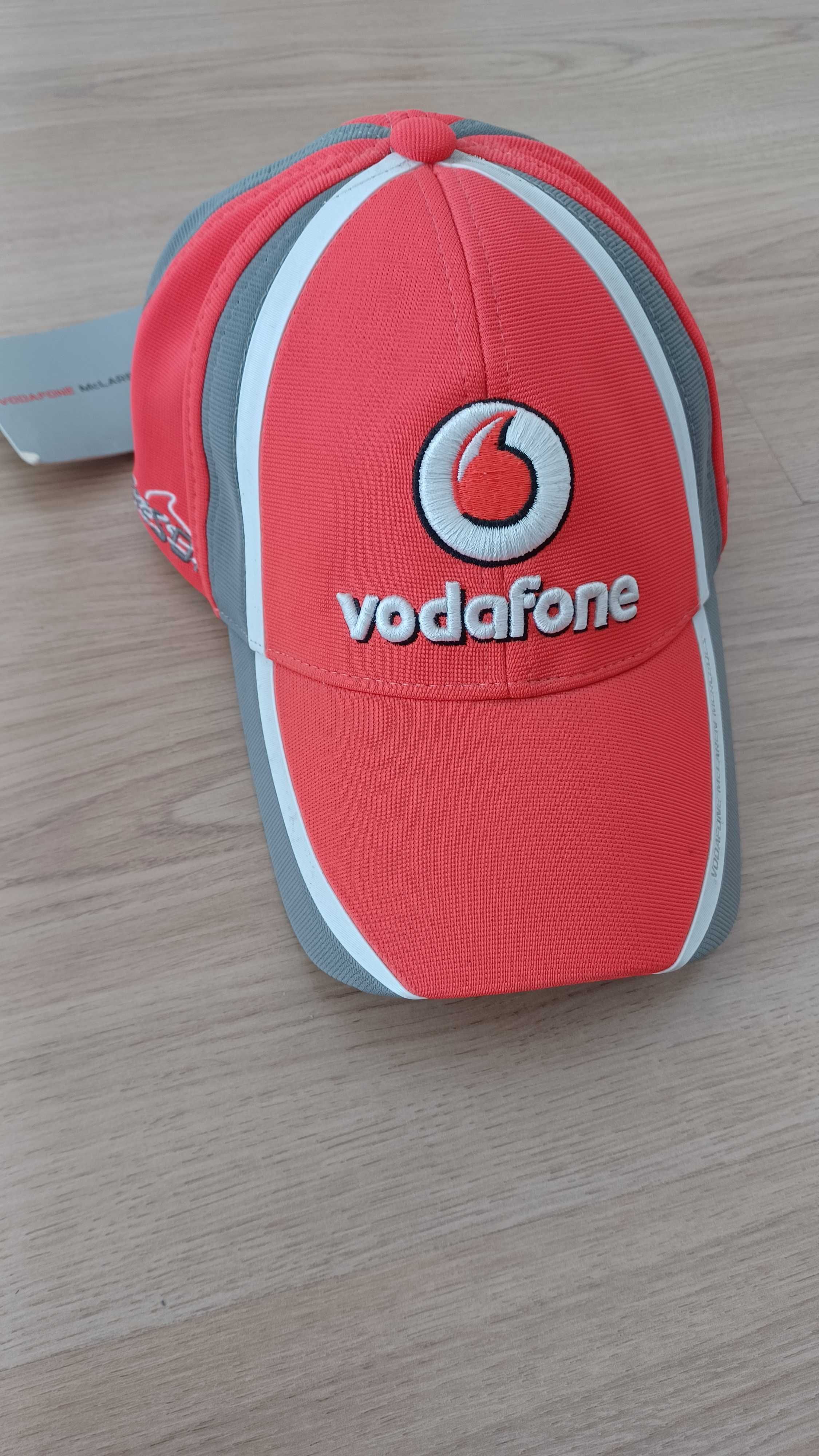 Шапка F1 Vodafone McLaren Mercedes нова