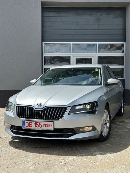 Skoda Superb Xenon Distronic Front Assist Line Assist DISTRIBUȚIE ȘI REVIZE NOUA